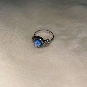 size 8 silver ring